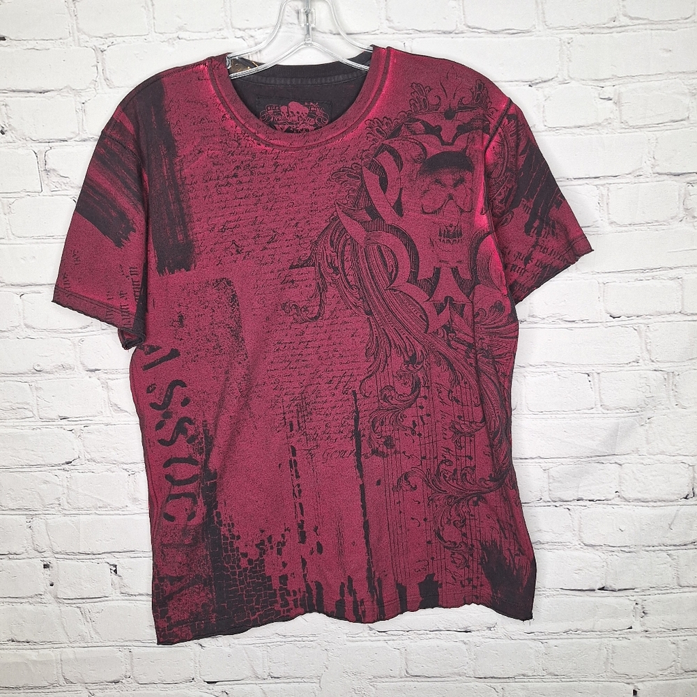 Xtreme Couture Red Black Intracate Graphic Grunge T-Shirt 100% Cotton Rare Small